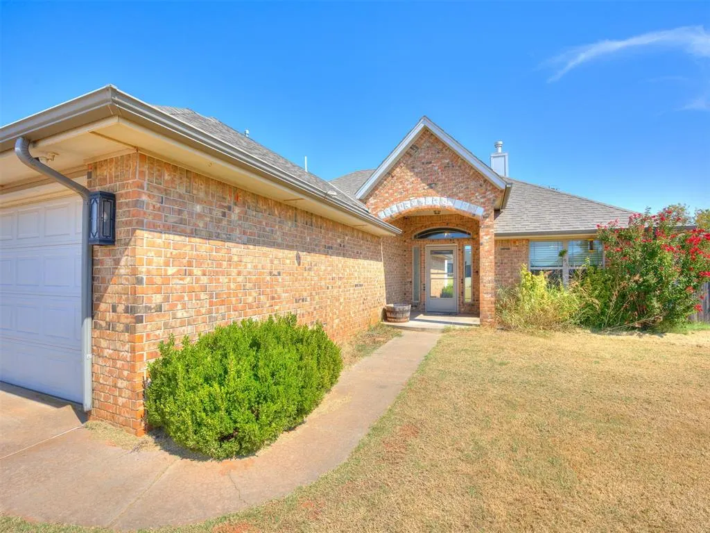 Photo 9 — 2709 Silver Crossings Circle, Piedmont, OK 73078