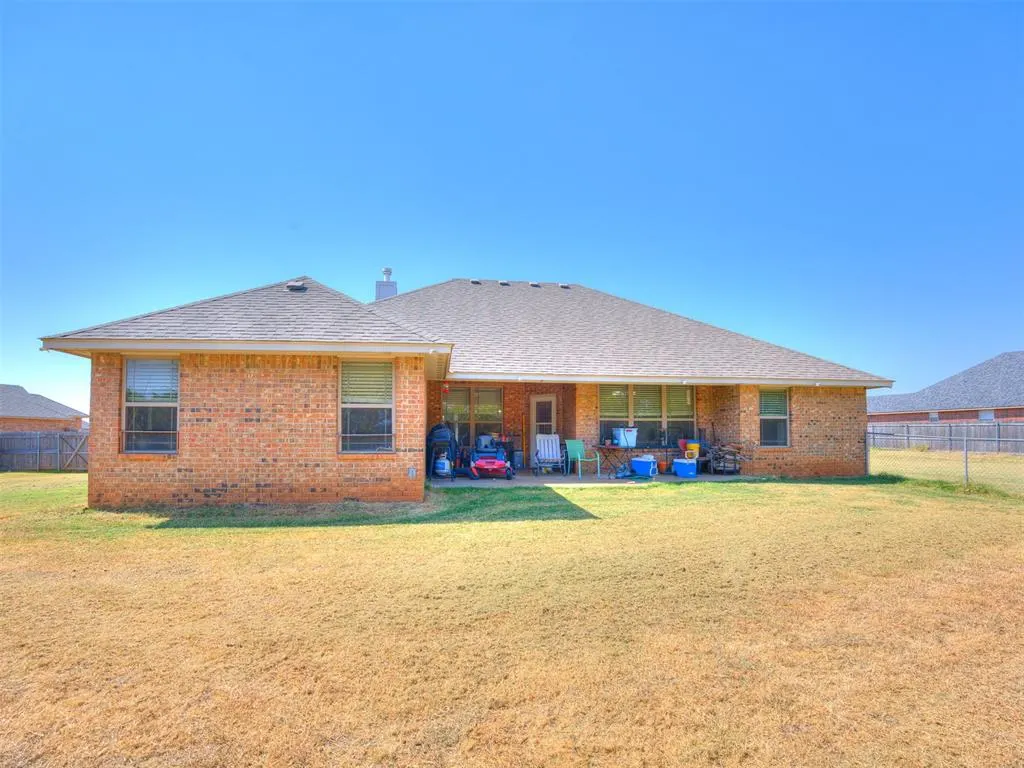 Photo 14 — 2709 Silver Crossings Circle, Piedmont, OK 73078