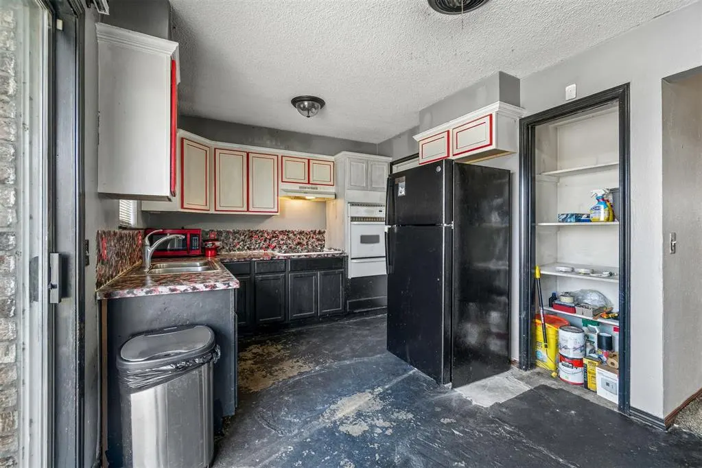 Photo 10 — 705 S Howard Avenue, Oklahoma City, OK 73160