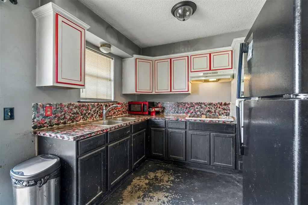 Photo 12 — 705 S Howard Avenue, Oklahoma City, OK 73160