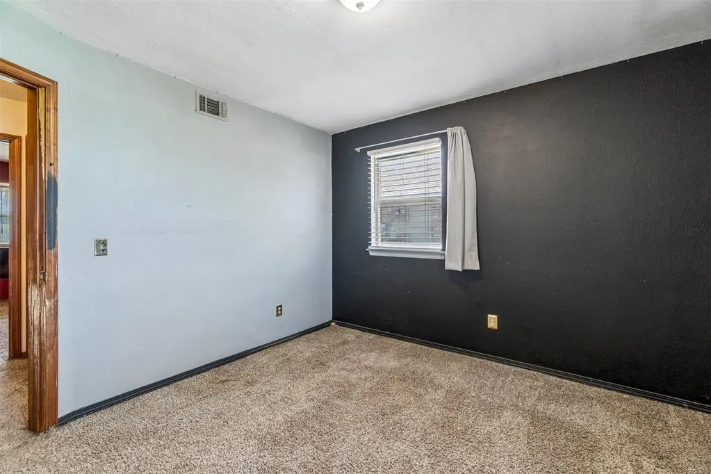 Photo 27 — 705 S Howard Avenue, Oklahoma City, OK 73160