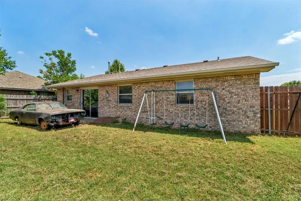 Photo 32 — 705 S Howard Avenue, Oklahoma City, OK 73160