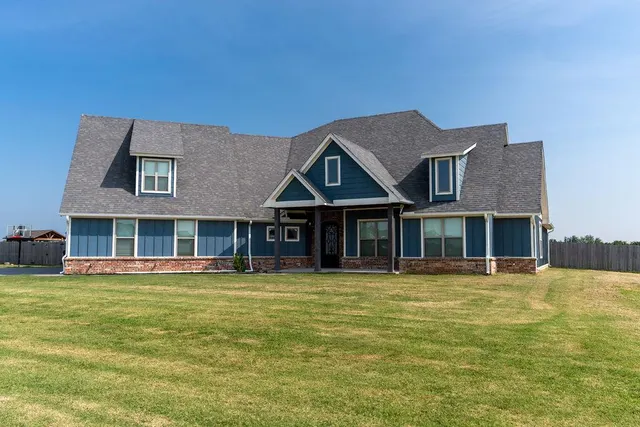 Photo 2 — 39909 Demoy Drive, Shawnee, OK 74804