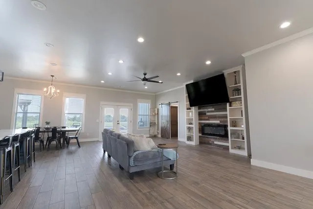 Photo 4 — 39909 Demoy Drive, Shawnee, OK 74804