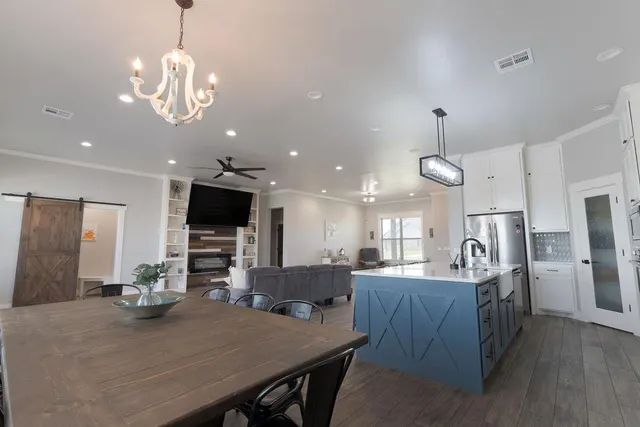 Photo 6 — 39909 Demoy Drive, Shawnee, OK 74804