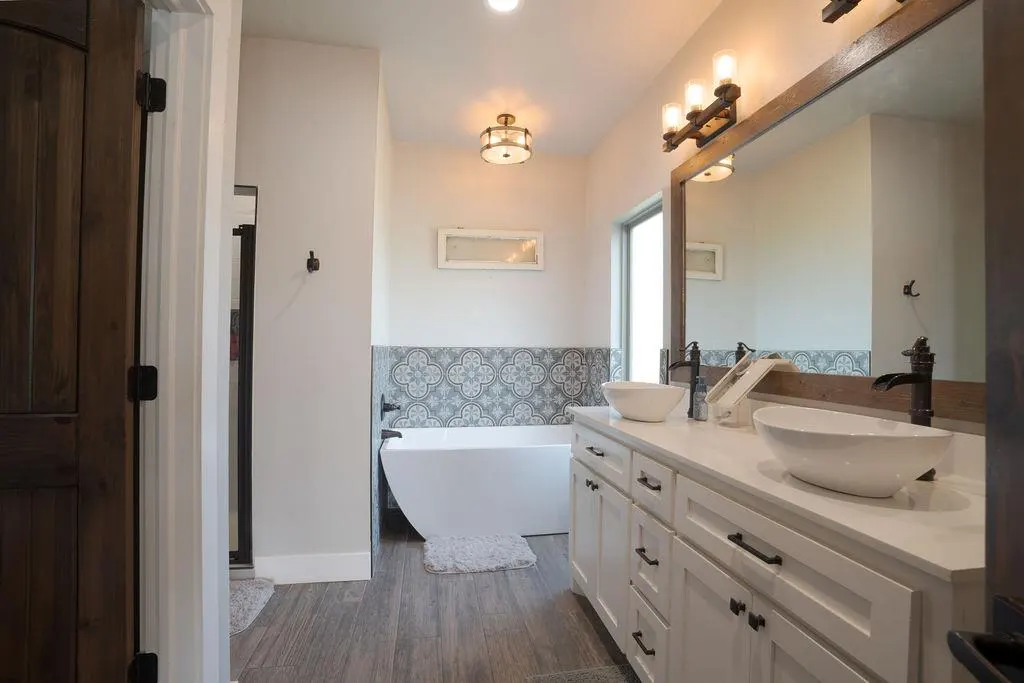 Photo 17 — 39909 Demoy Drive, Shawnee, OK 74804