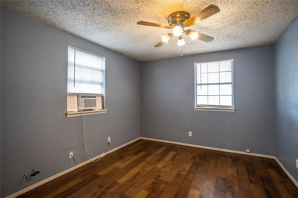 Photo 10 — 415 W Franklin Avenue, Weatherford, OK 73096