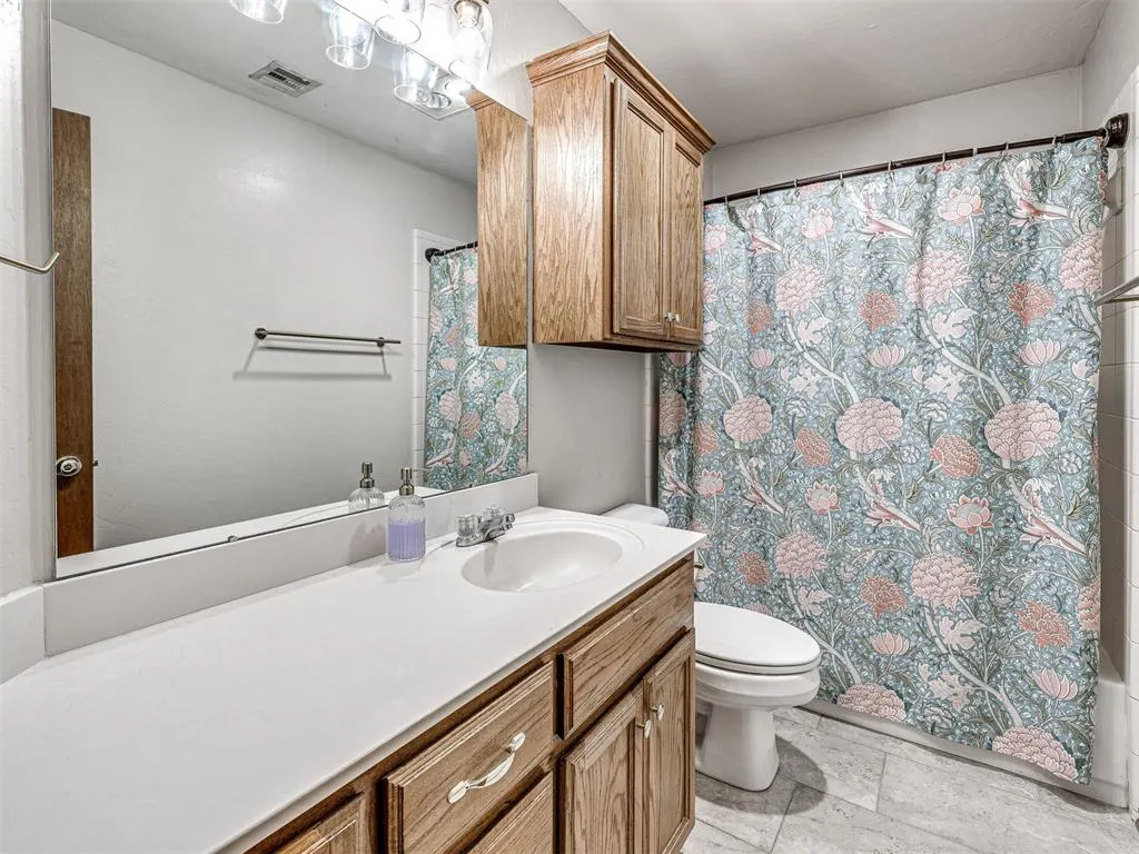 Photo 28 — 2009 Emerald Brook Court, Edmond, OK 73003