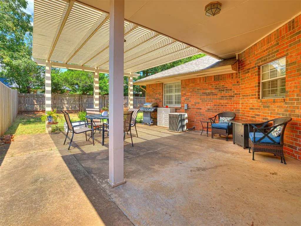 Photo 34 — 2009 Emerald Brook Court, Edmond, OK 73003