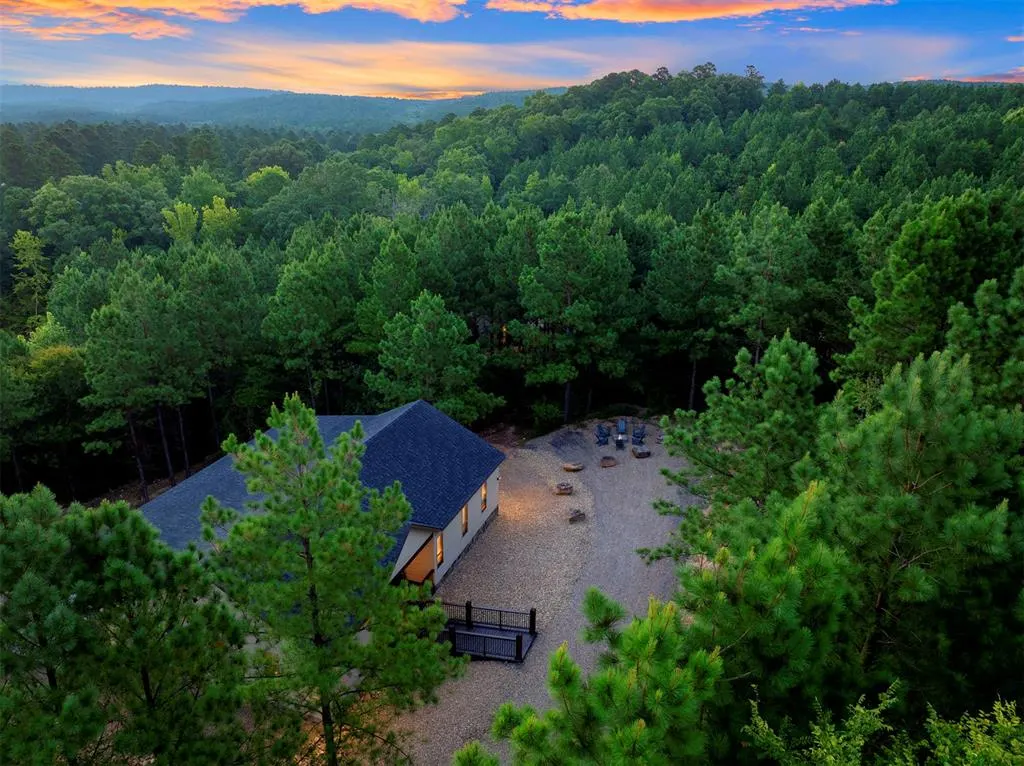 Photo 6 — 118 Turning Wood Court, Broken Bow, OK 74728