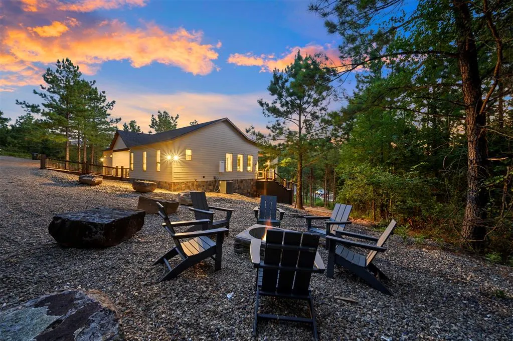 Photo 8 — 118 Turning Wood Court, Broken Bow, OK 74728