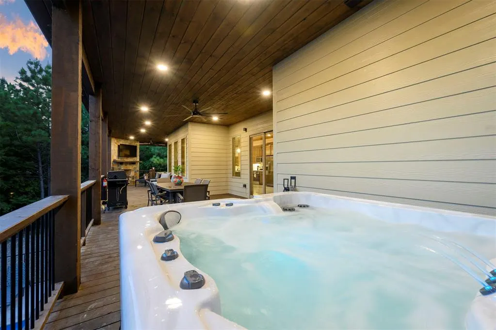 Photo 12 — 118 Turning Wood Court, Broken Bow, OK 74728