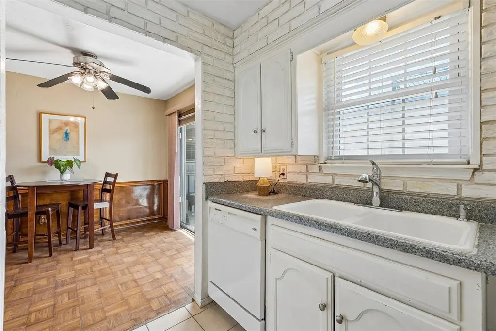Photo 7 — 11323 N May Avenue B, Oklahoma City, OK 73120