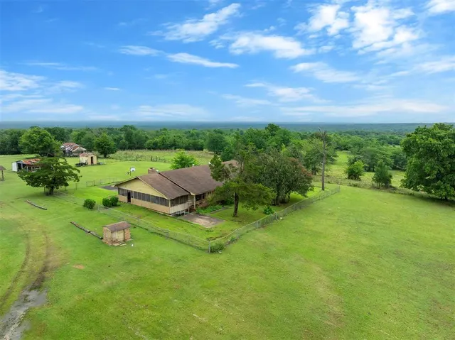 Photo 3 — 8065 W Us Highway 70, Idabel, OK 74745