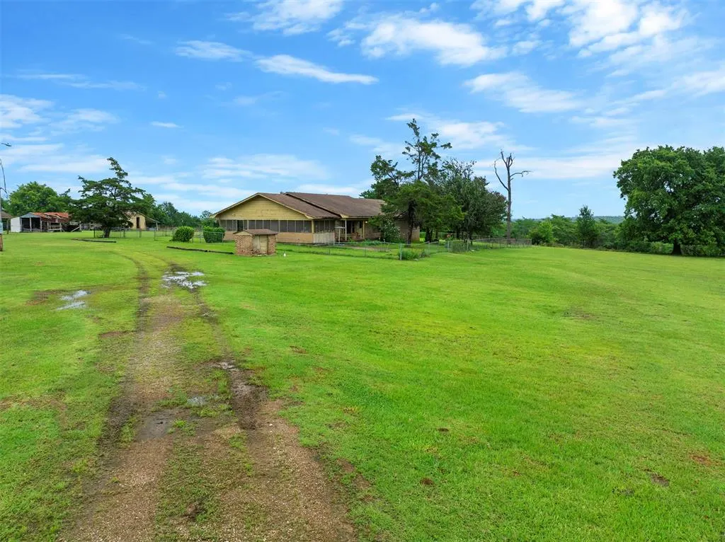 Photo 9 — 8065 W Us Highway 70, Idabel, OK 74745