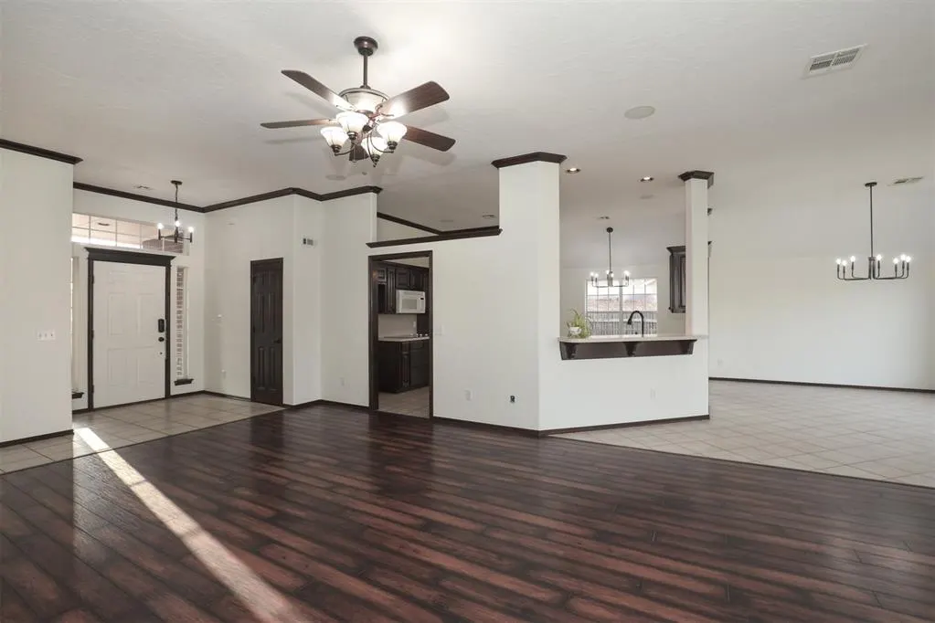 Photo 7 — 15816 Stepping Stone Lane, Oklahoma City, OK 73170