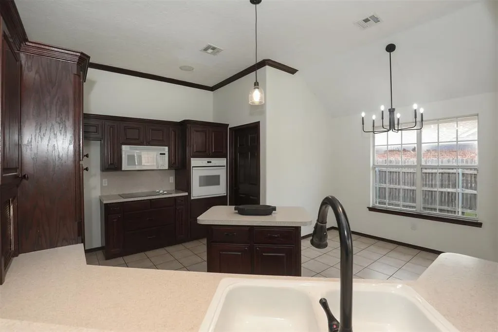 Photo 18 — 15816 Stepping Stone Lane, Oklahoma City, OK 73170
