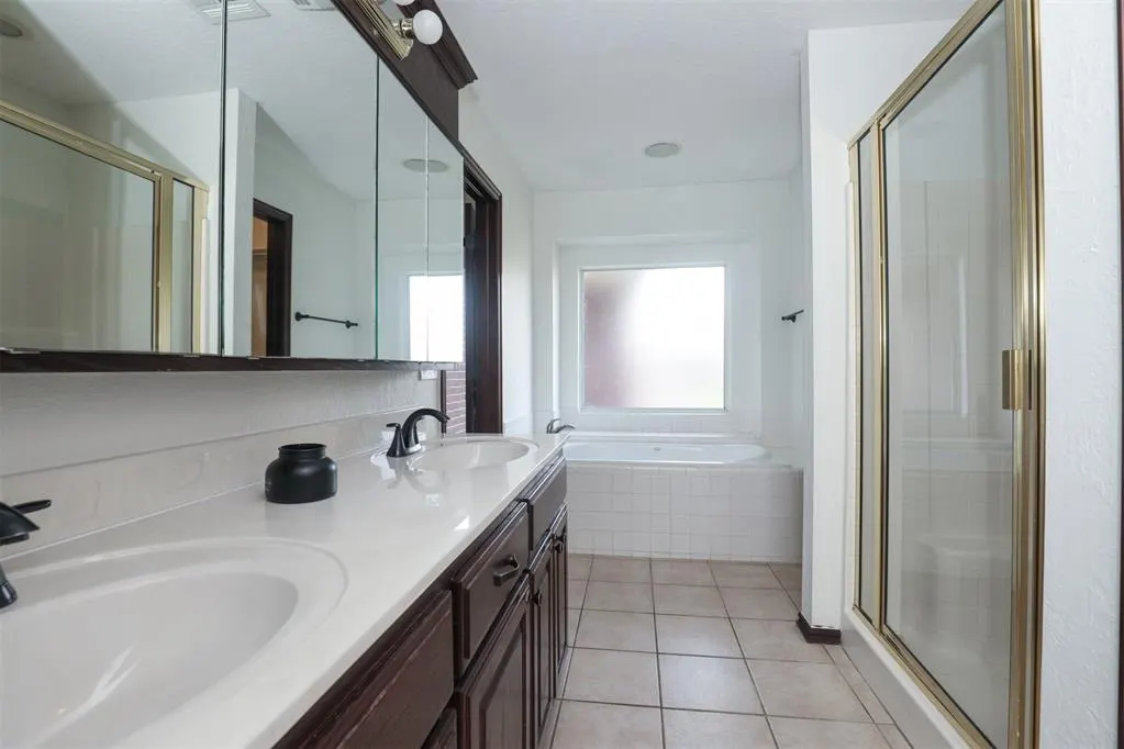 Photo 27 — 15816 Stepping Stone Lane, Oklahoma City, OK 73170