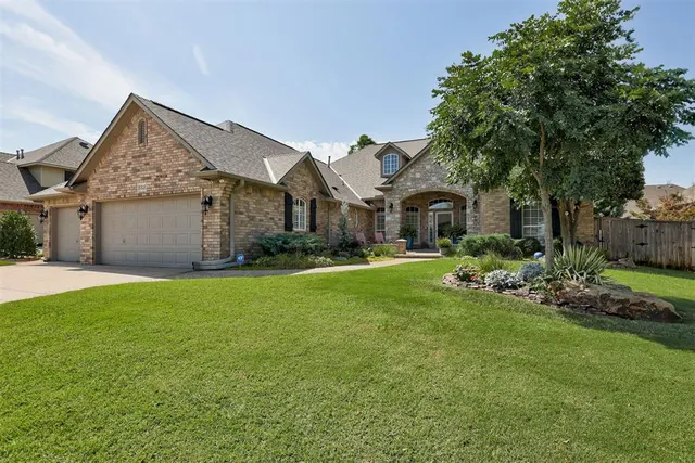 Photo 2 — 5316 NW 121st Street, Oklahoma City, OK 73162