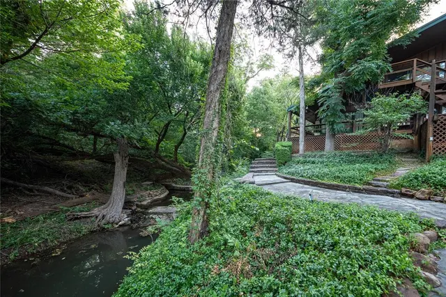 Photo 8 — 17996 N 2970 Road, Crescent, OK 73028