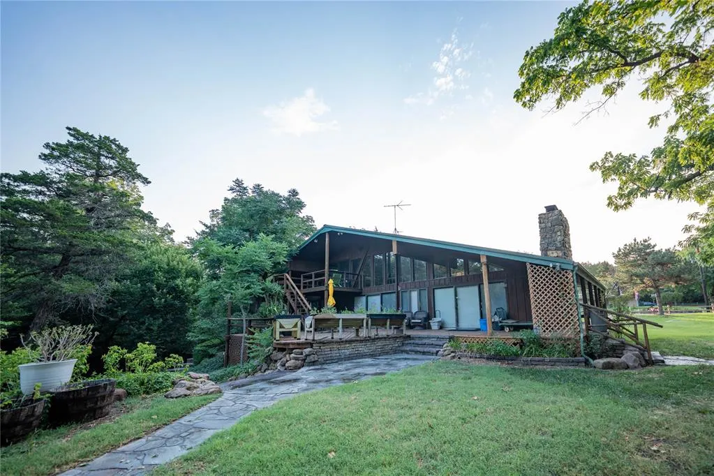 Photo 9 — 17996 N 2970 Road, Crescent, OK 73028