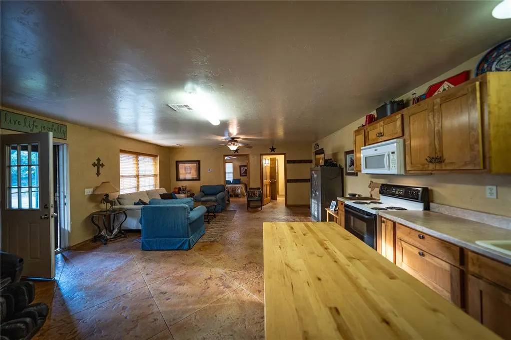 Photo 28 — 17996 N 2970 Road, Crescent, OK 73028