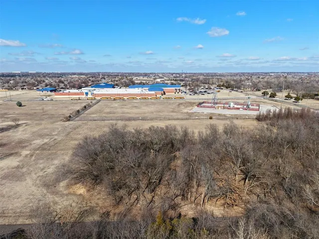 Photo 6 — 000 S Pennsylvania Avenue, Norman, OK 73072