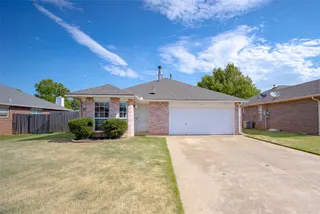 Sold home at 337 W Chantilly Way
