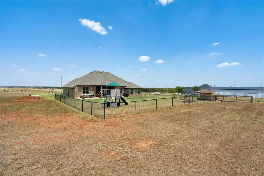 Photo 49 — 5264 NW Edmond Road, Piedmont, OK 73078
