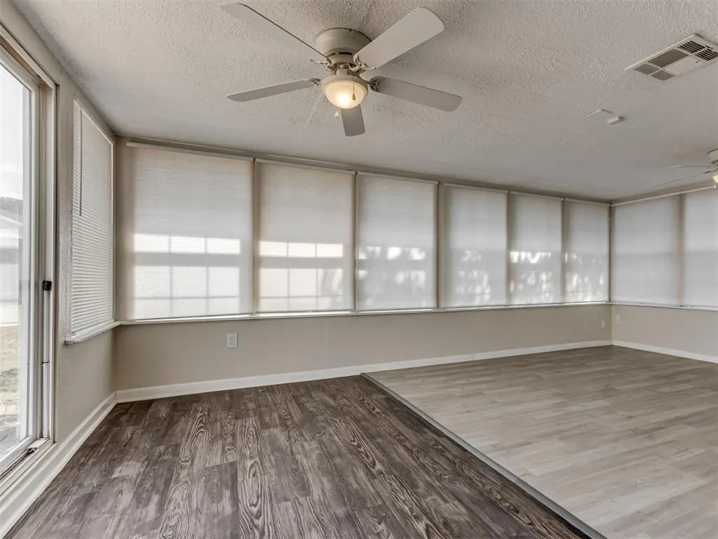 Photo 9 — 920 Periwinkle Drive, Yukon, OK 73099