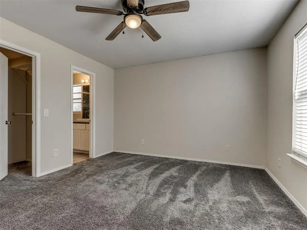 Photo 12 — 920 Periwinkle Drive, Yukon, OK 73099