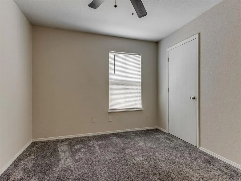 Photo 18 — 920 Periwinkle Drive, Yukon, OK 73099