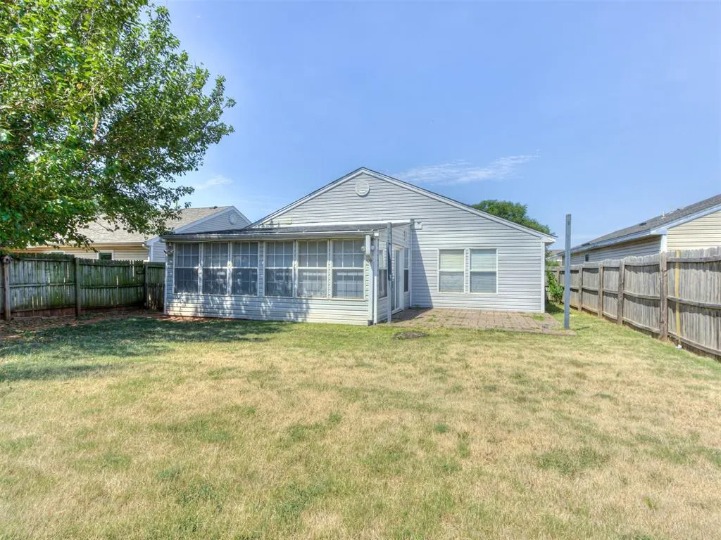 Photo 25 — 920 Periwinkle Drive, Yukon, OK 73099