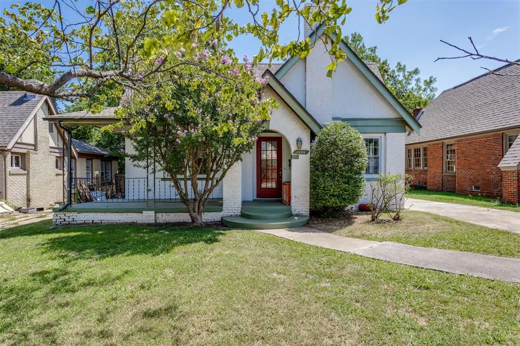 Photo 2 — 2220 N Indiana Avenue, Oklahoma City, OK 73106