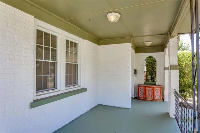 Photo 5 — 2220 N Indiana Avenue, Oklahoma City, OK 73106