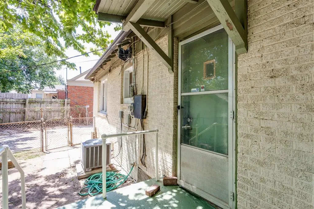 Photo 37 — 2220 N Indiana Avenue, Oklahoma City, OK 73106