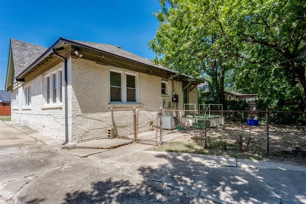 Photo 41 — 2220 N Indiana Avenue, Oklahoma City, OK 73106