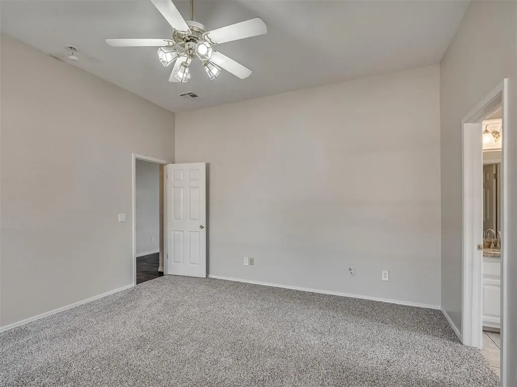 Photo 15 — 1800 Fairmont Lane, Edmond, OK 73013