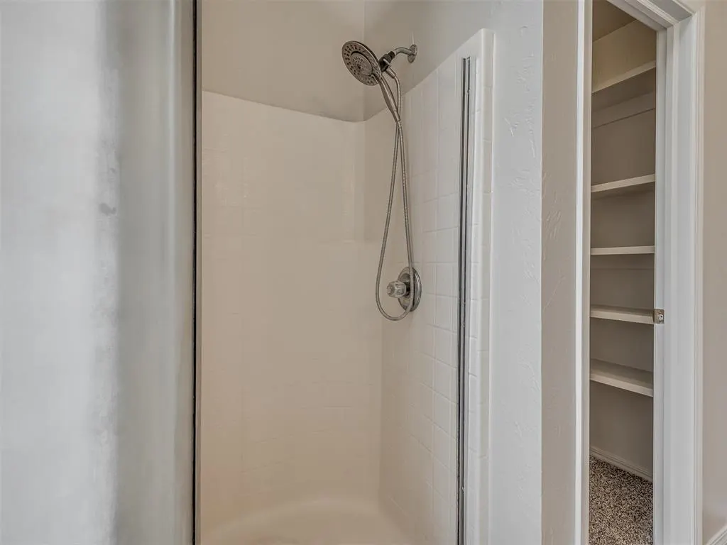 Photo 18 — 1800 Fairmont Lane, Edmond, OK 73013