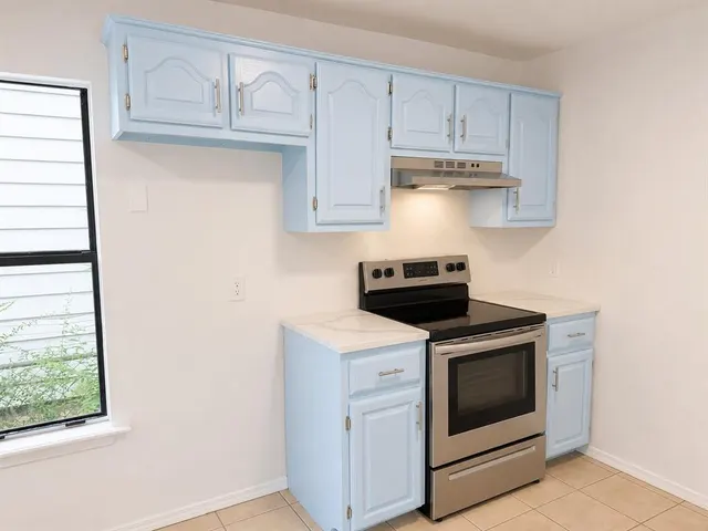 Photo 8 — 513 S Carter Avenue, Norman, OK 73071