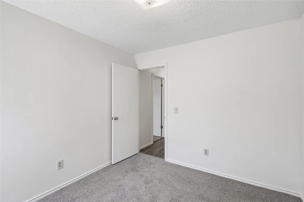Photo 26 — 609 SW 26th Place, El Reno, OK 73036