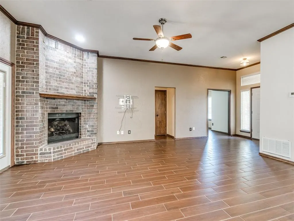 Photo 6 — 4917 Trever Drive, Yukon, OK 73099