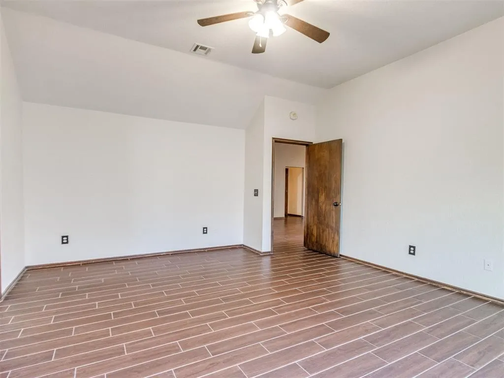 Photo 17 — 4917 Trever Drive, Yukon, OK 73099