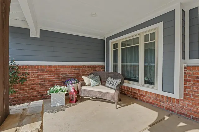Photo 4 — 724 Blue Oak Way, Edmond, OK 73034