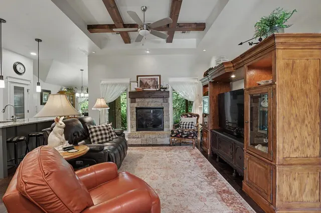 Photo 7 — 724 Blue Oak Way, Edmond, OK 73034
