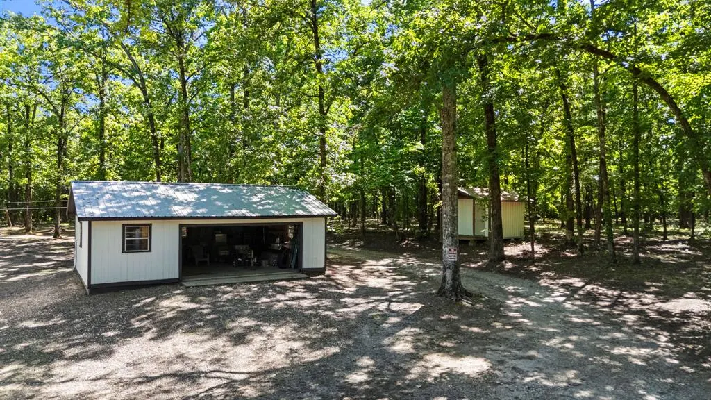 Photo 12 — 263 Crooked Oaks Lane, Broken Bow, OK 74728