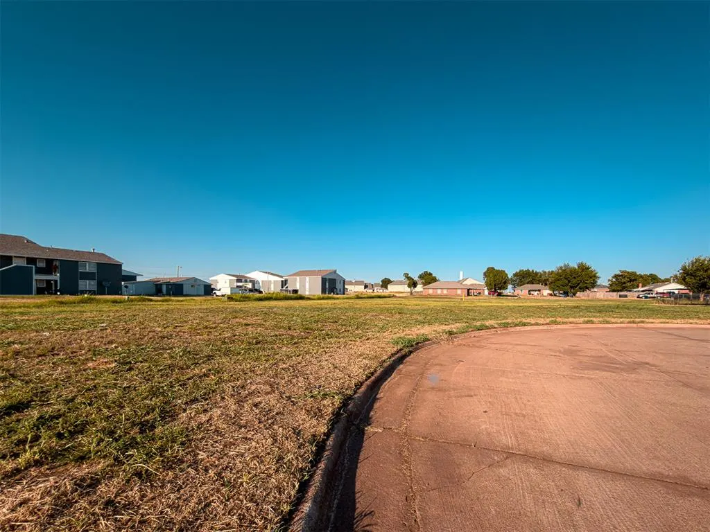 Photo 7 — 0000 Redbud Drive, Anadarko, OK 73005