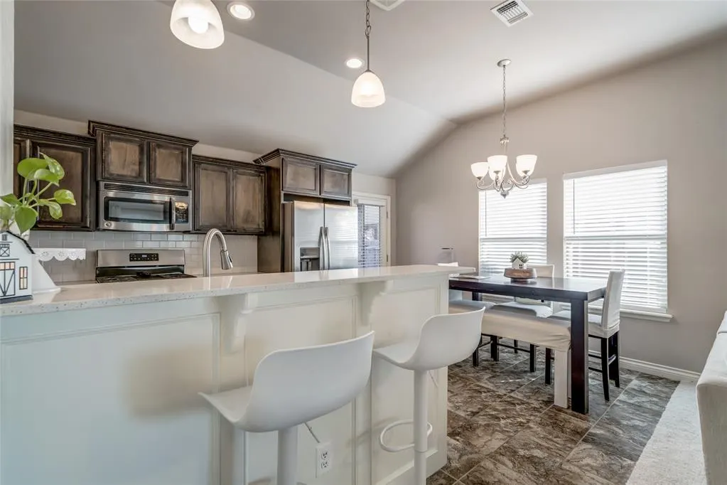 Photo 8 — 18536 Abierto Drive, Edmond, OK 73012