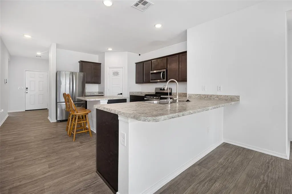Photo 15 — 3508 Furrow Drive, Yukon, OK 73099