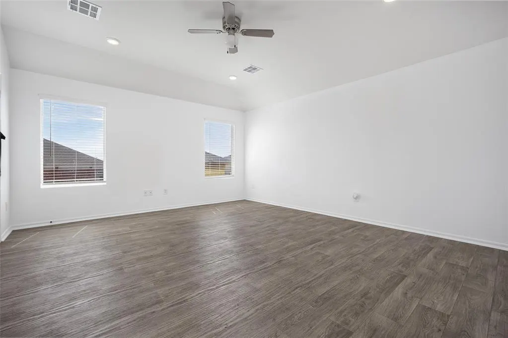 Photo 19 — 3508 Furrow Drive, Yukon, OK 73099